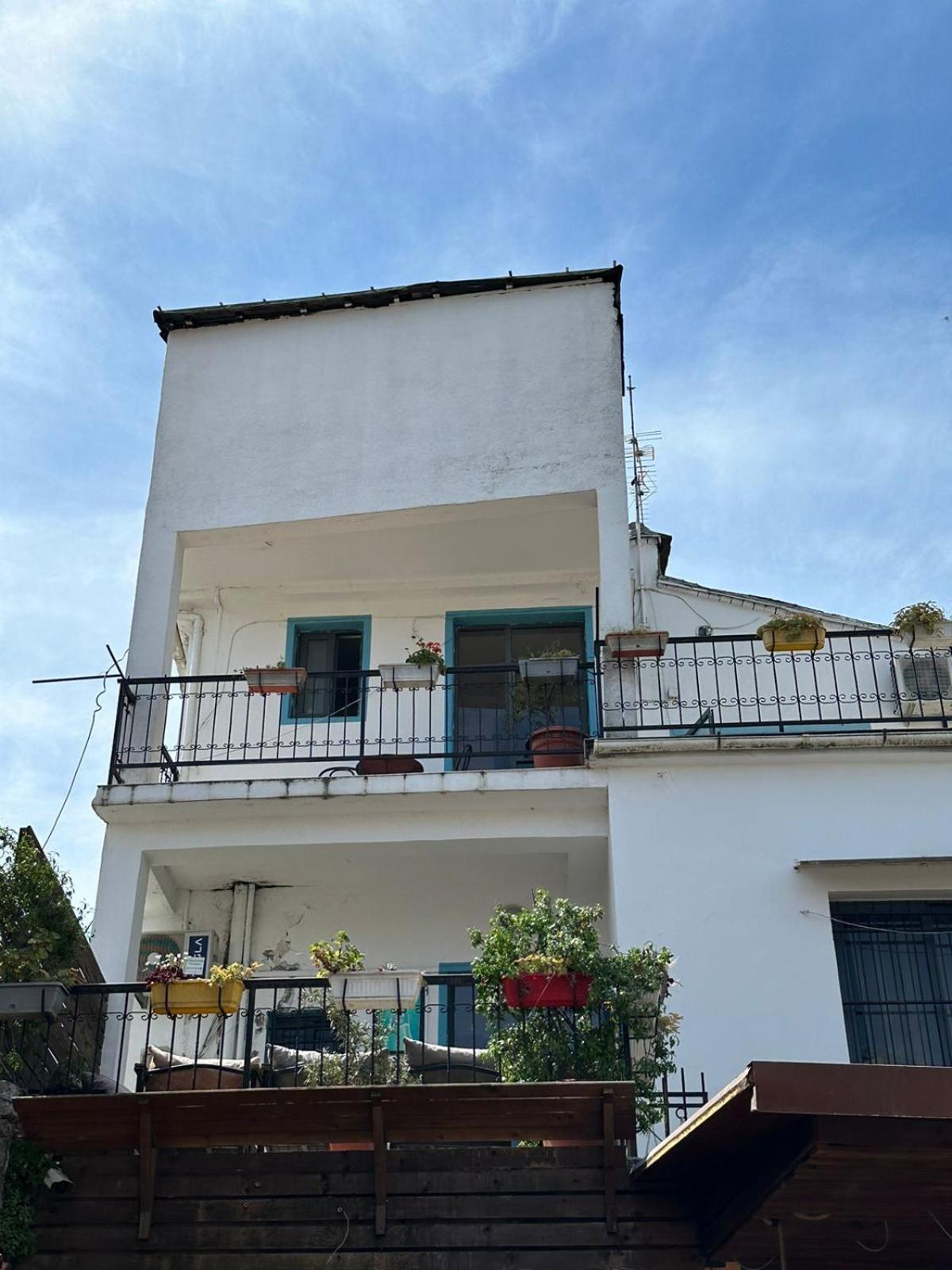 Kultura Hostel Shkoder Exterior photo