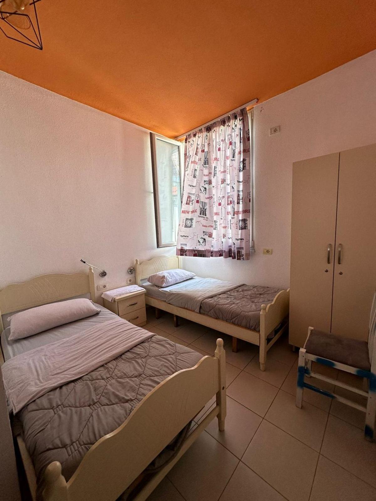 Kultura Hostel Shkoder Exterior photo